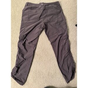 Women's Kuhl Grey Hiking pants size 12 short